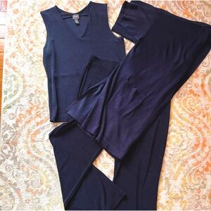 Chicos 3 piece travel set Navy sz 2 pant and sleeveless top sz 3 kimono jacket